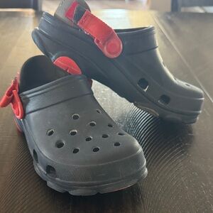 Kids Navy Blue and Red Crocs - Size 3